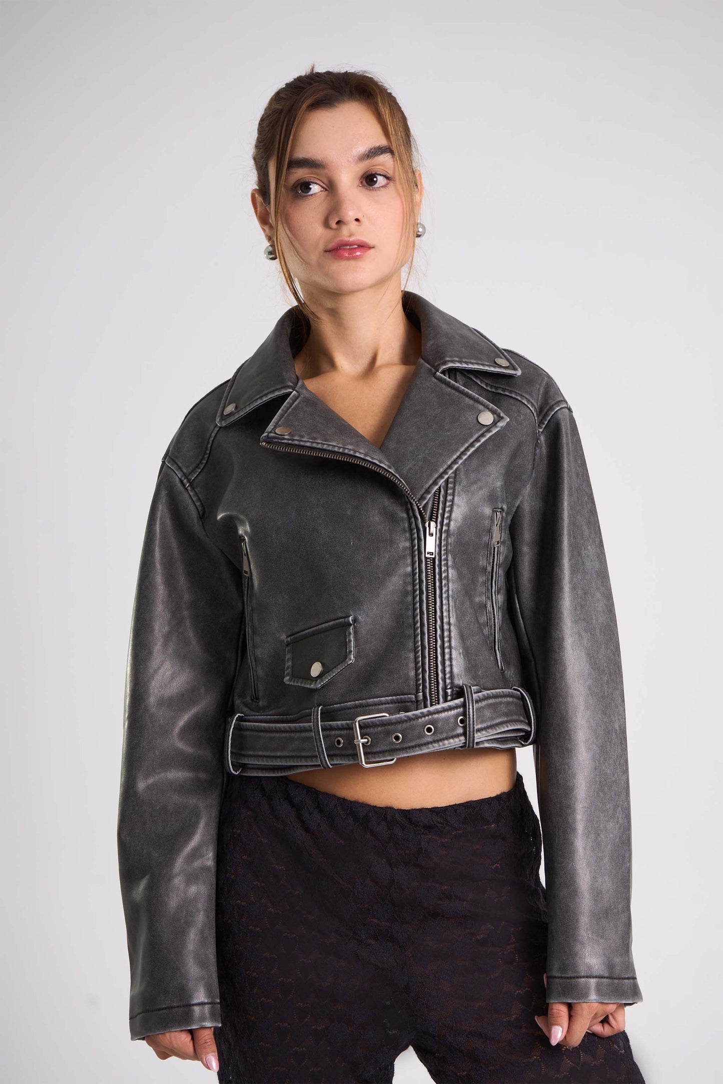 24  CHAQUETA BIKER EFECTO PIEL DESGASTAD