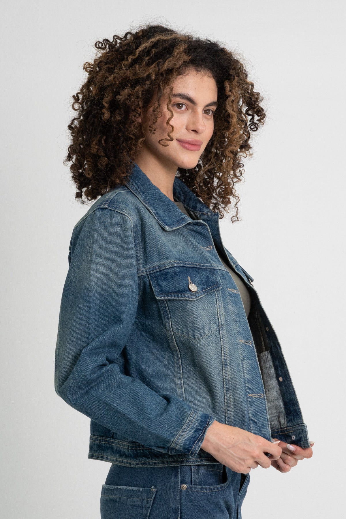 CHAQUETA DENIM REGULAR CLEA