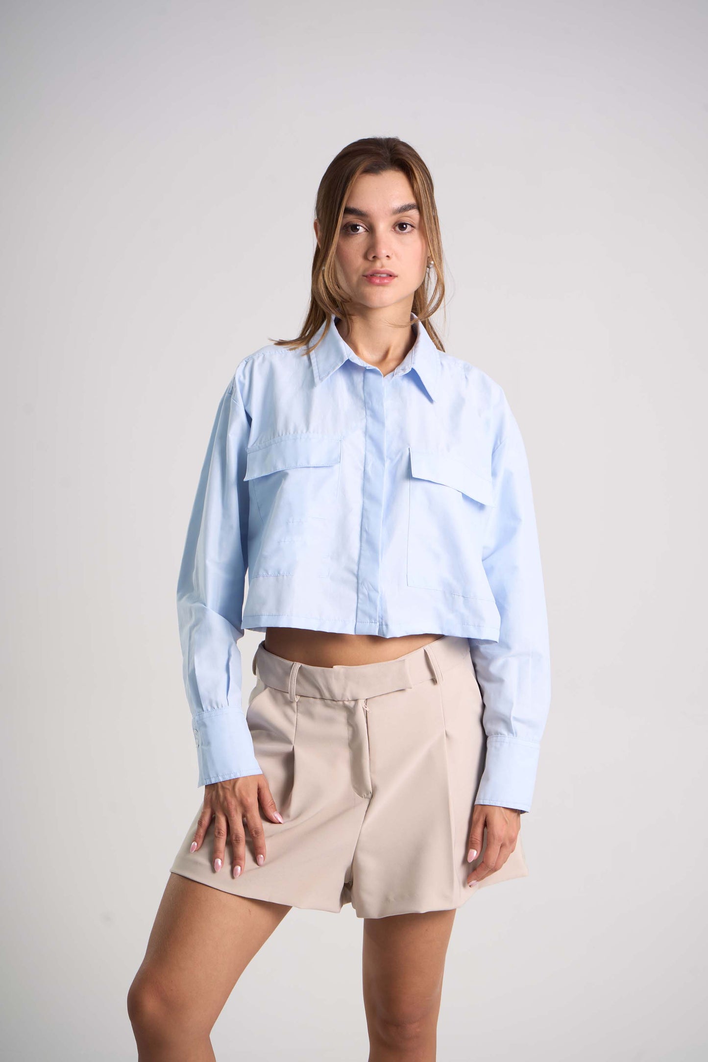 CAMISA CROPPED BOLSILLOS AUSTEN ONE