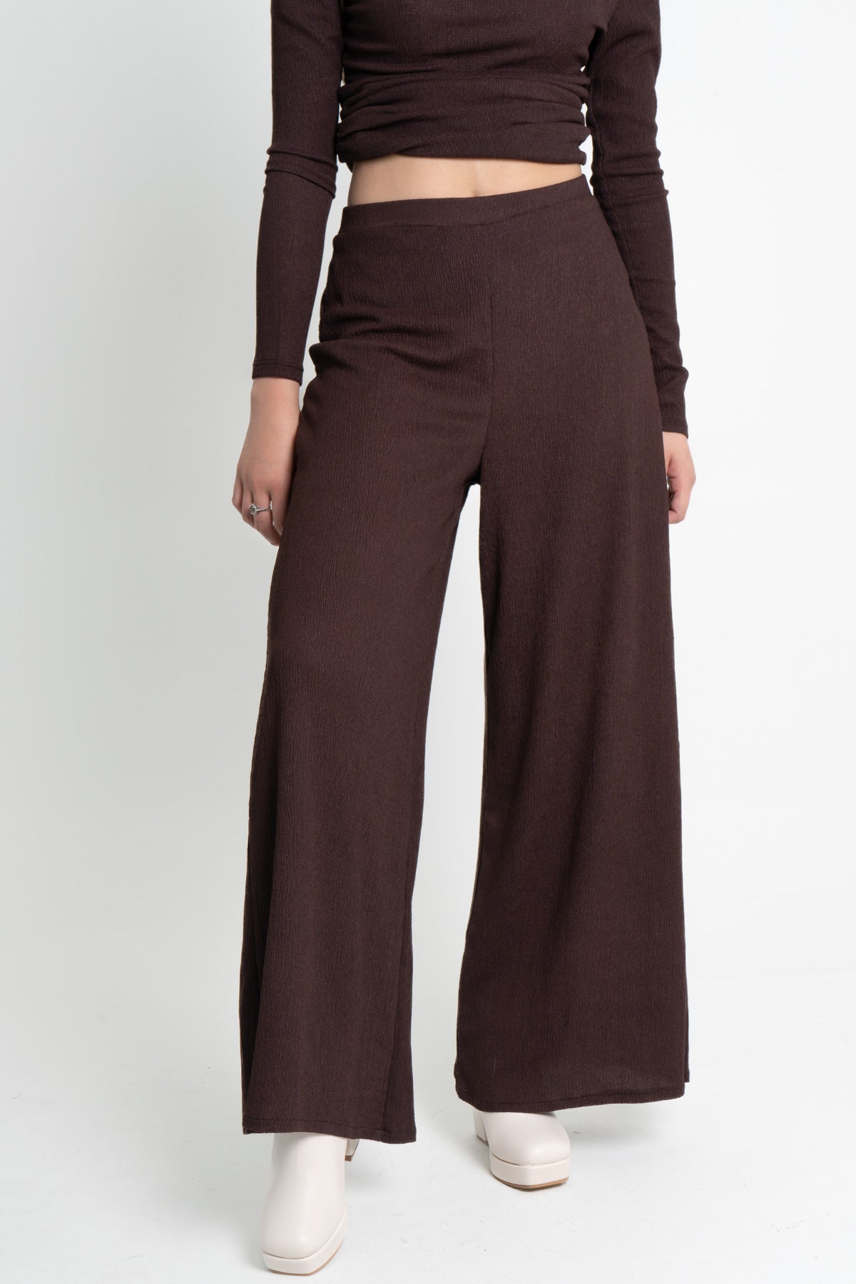 PANTALON WIDE LEG TEXTURA DUFF