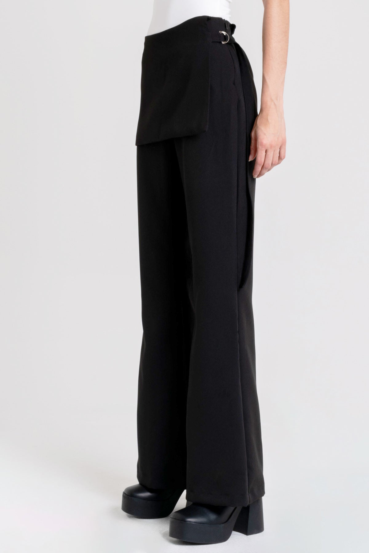 PANTALON FLARE FALDA SUPER PUESTA HEBILLA ARYA