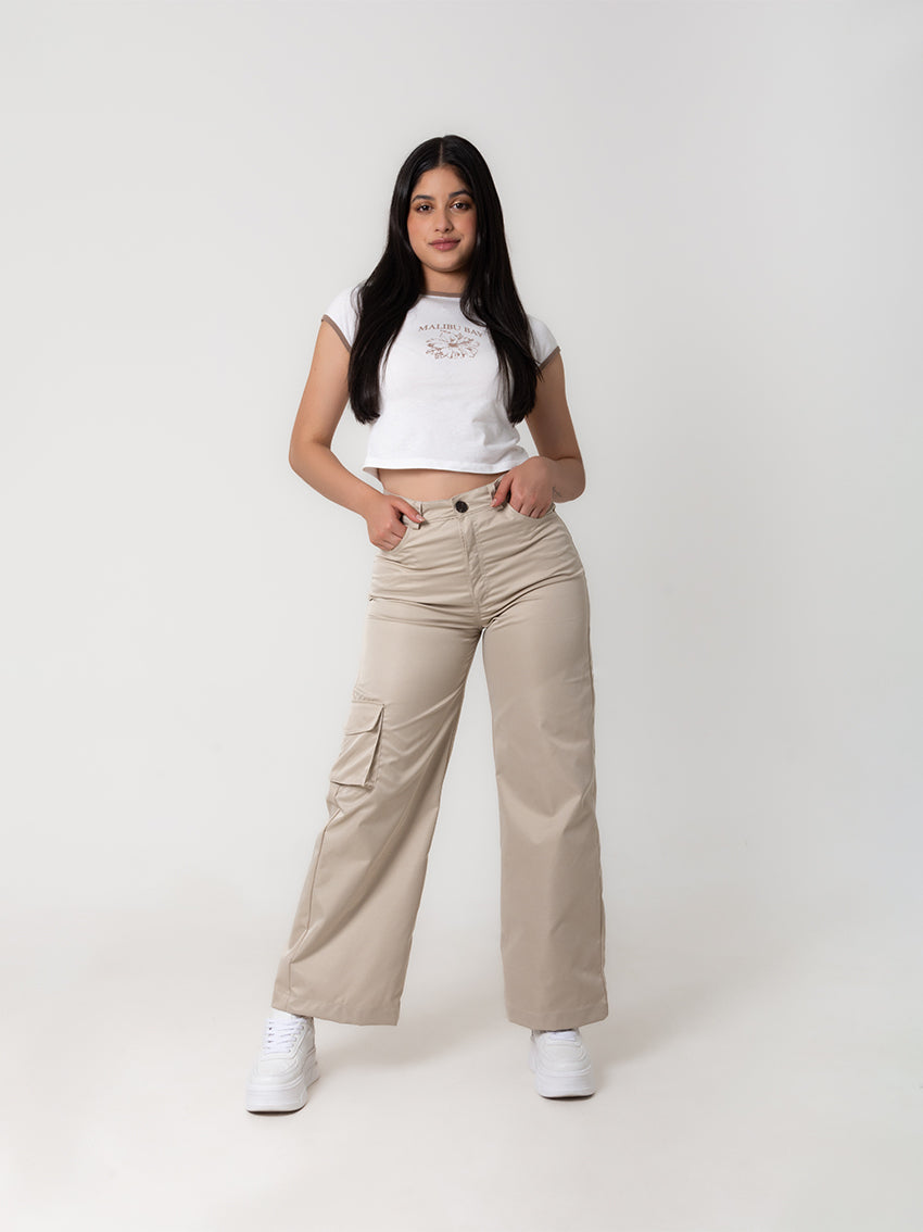 Pantalon cargo beige outlet mujer